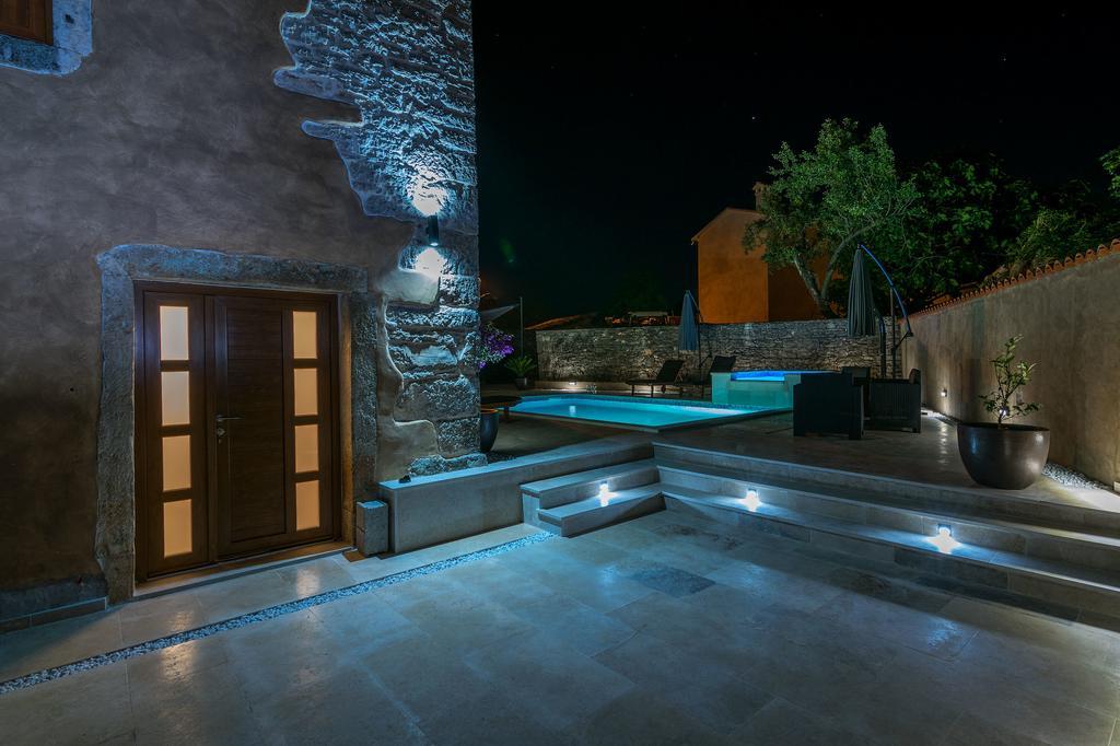 Villa Sagri - Heated Pool Zagrici Εξωτερικό φωτογραφία